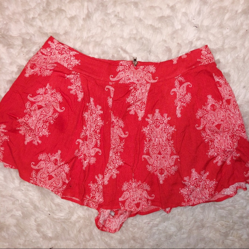 Red Patterned Matching Short Set - Picture 3 of 4
